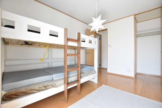 中古戸建　岐阜市粟野台　平成18年築の洋室