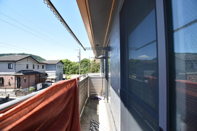 【商談中】中古戸建　岐阜市粟野台　平成18年築のバルコニー