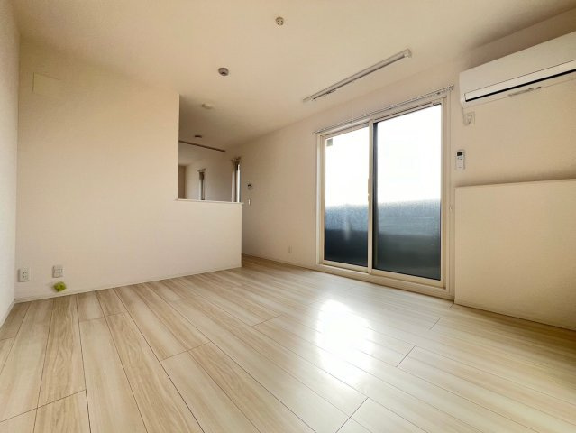 キャトルセゾンの居間・リビング