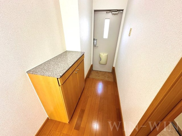 ウエスト 多米の玄関