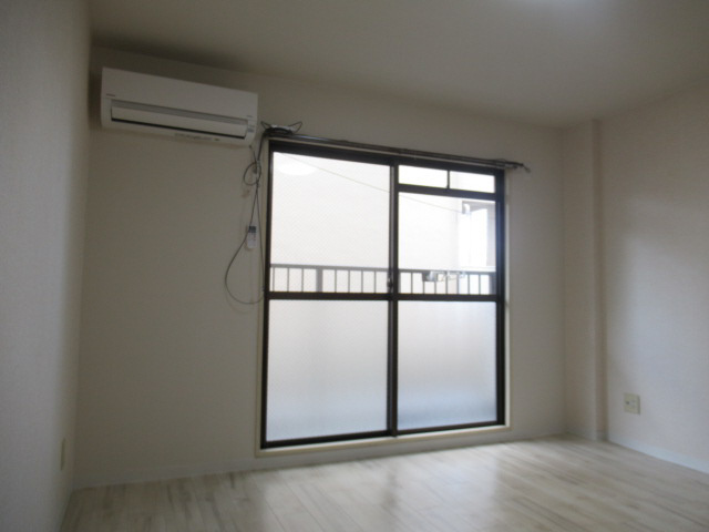 リッチライフ伊川谷Ⅰの子供部屋