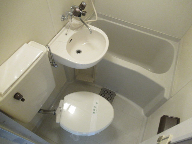 リッチライフ伊川谷Ⅰの浴室