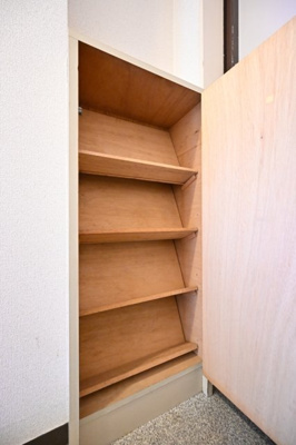 【収納】 | スカイコート横浜山手 | 靴入