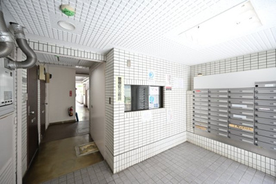 【エントランス】 | スカイコート横浜山手