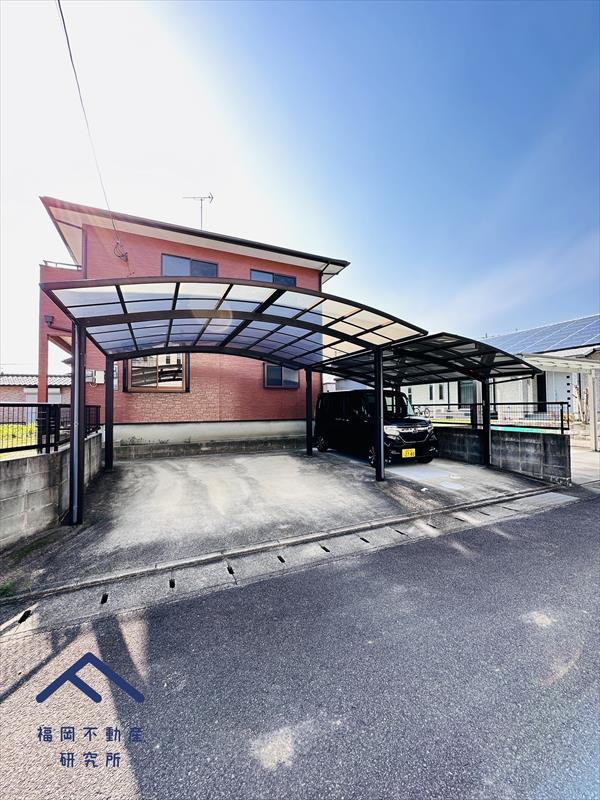 三養基郡上峰町大字坊所　戸建て　の駐車場
