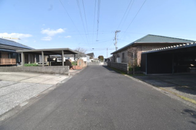 【前面道路含む現地写真】 | 鹿屋市王子町　戸建賃貸(ｵｰﾅｰﾁｪﾝｼﾞ物件)