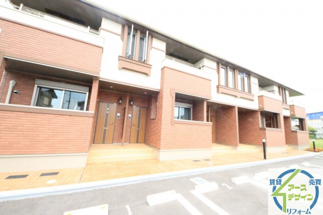 ソレアードAの駐車場|駐車スペースもあります