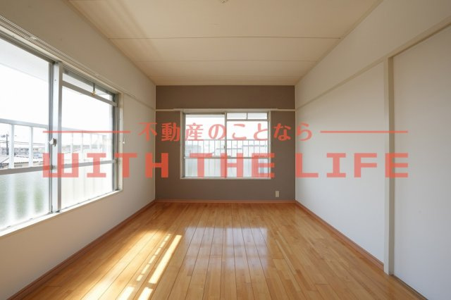 コーポ清風台【キャッシュバック対象物件】の洋室|スタンダードな洋室です