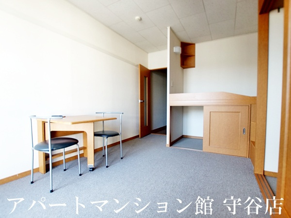 レオパレスグレイスの寝室