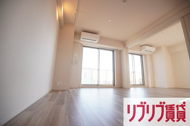 プライムメゾン千葉新町の居間・リビング