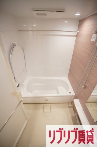 プライムメゾン千葉新町の浴室