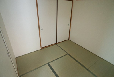 【寝室】 | サニーハウス岡本