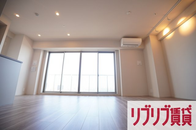 プライムメゾン千葉新町の居間・リビング