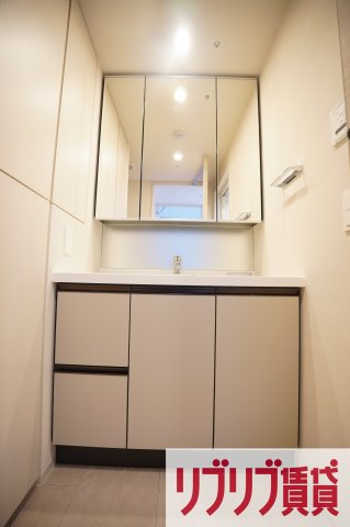 プライムメゾン千葉新町の洗面所