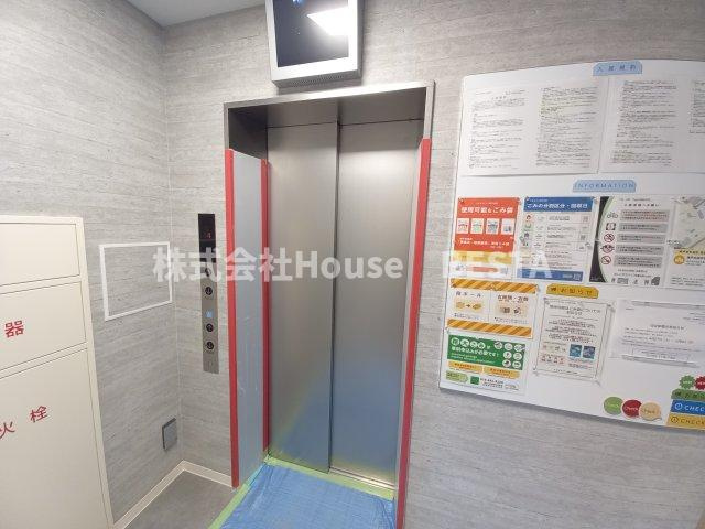 リビオセゾン神戸元町のロビー