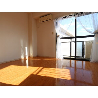 【居間・リビング】 | OAK VILLA HAKATA EASTⅡ | 別号室の写真になります。現況優先。