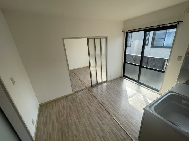 ライフステージ松木の居間・リビング