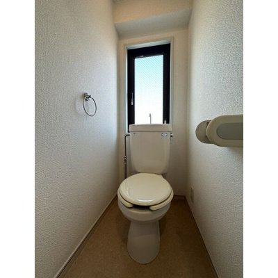 【トイレ】 | ソシエール高宮 | 別号室の写真になります。現況優先。