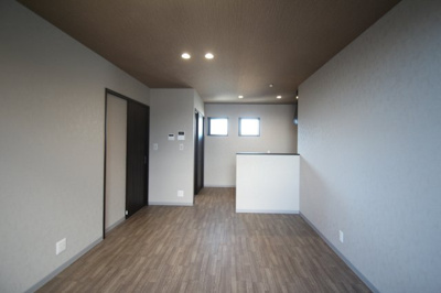 【居間・リビング】 | Garage position 鹿沼