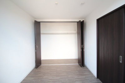 【寝室】 | Garage position 鹿沼