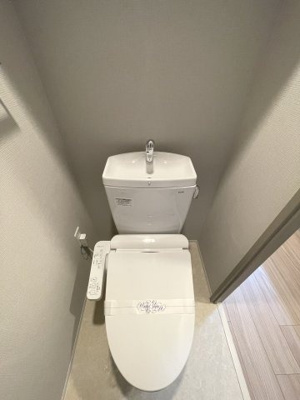 【トイレ】 | レジュールアッシュOSAKAデイフィール | 落ち着いたトイレです