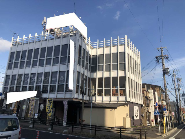朝日町 英昌ビルの外観