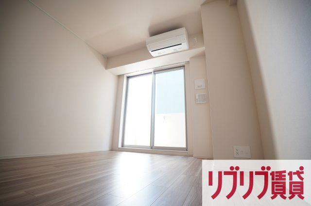 プライムメゾン千葉新町の居間・リビング