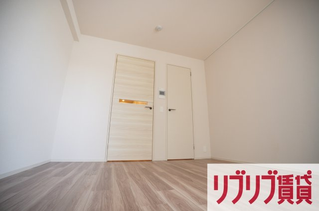 プライムメゾン千葉新町の居間・リビング