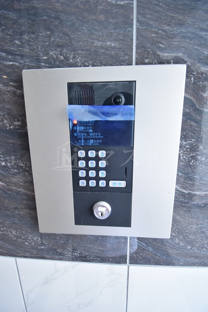 メゾニティ・クイーン阿波座のその他共用部分