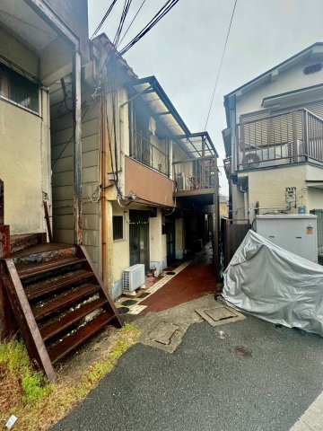 門真市常称寺町　中古テラスの前面道路含む現地写真