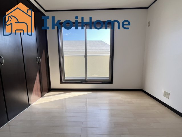 神戸市西区月が丘1丁目　中古戸建　リフォーム済の子供部屋|●年中無休・当日予約可●2階には6帖以上の広さがあるお部屋が3つ、収納も豊富で使いやすい間取りです。