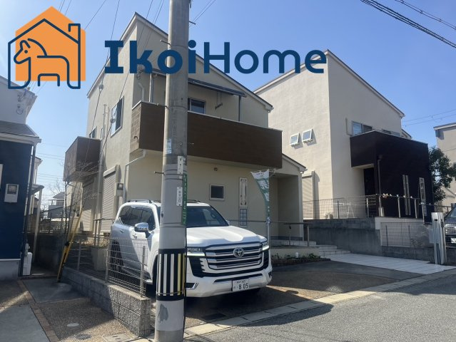 神戸市西区月が丘1丁目　中古戸建　リフォーム済のエントランス|～ご見学に関して～平日や夜間もご案内は可能です。身動きが取れないお客様も臨機応変に対応させて頂きます