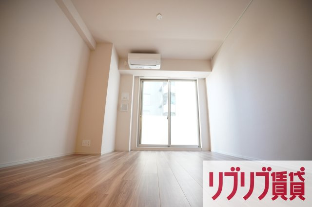 プライムメゾン千葉新町の居間・リビング