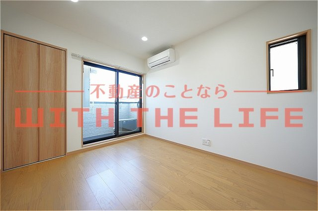 リラフォート津福【キャッシュバック対象物件】の居間・リビング|おしゃれな居間です