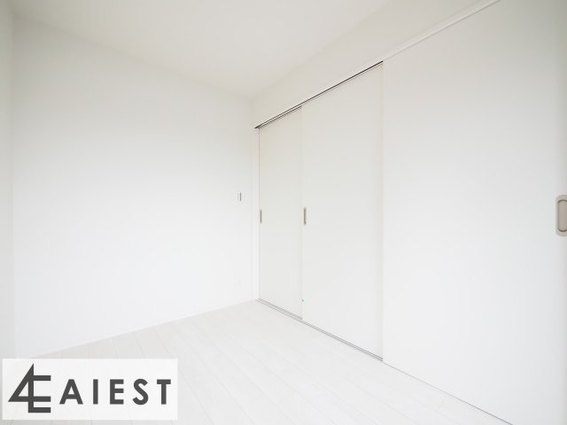レイパパレの洋室