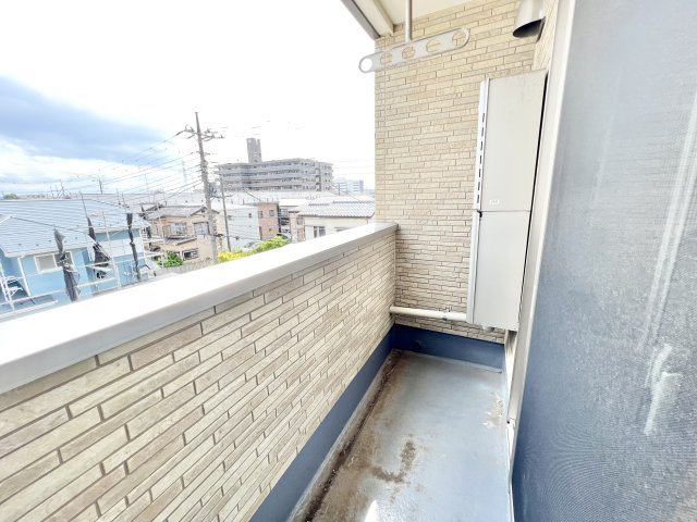 クレアージュのバルコニー|バルコニーからの眺めを楽しみながら食事をしませんか