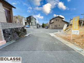 【前面道路含む現地写真】 | 宇治市木幡御蔵山　2区画E号地　売土地　建築条件付き