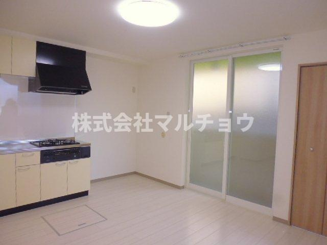 スマイリア三軒屋の居間・リビング