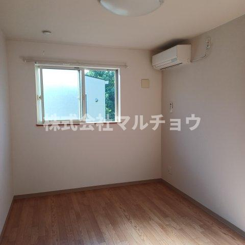 スマイリア三軒屋の洋室|個人の部屋や寝室として使える洋室です