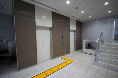 【エントランス】 | 岩手教育会館