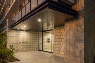 【エントランス】