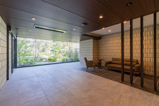 【エントランス】