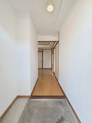 【玄関】 | コーポ東本町