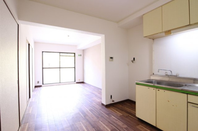 【居間・リビング】 | グリーン北塩屋