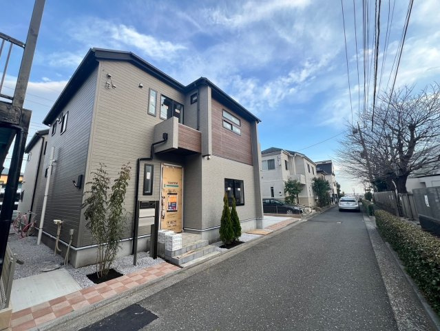 三鷹市大沢4丁目　新築分譲住宅　1号棟の外観