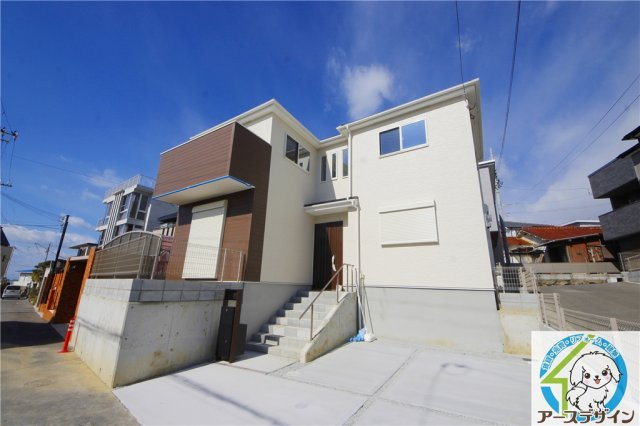 【アースデザイン】内覧可能◎　駐車場並列2台可能　藤江駅徒歩6分♪　明石市第6藤江の外観