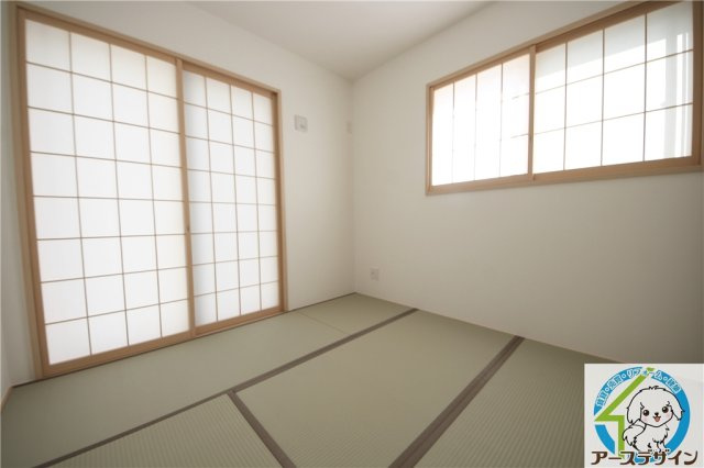 【アースデザイン】内覧可能◎　駐車場並列2台可能　藤江駅徒歩6分♪　明石市第6藤江の和室