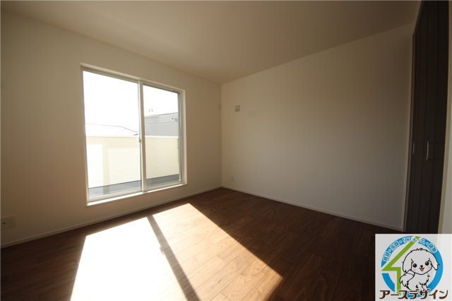【アースデザイン】内覧可能◎　駐車場並列2台可能　藤江駅徒歩6分♪　明石市第6藤江の寝室