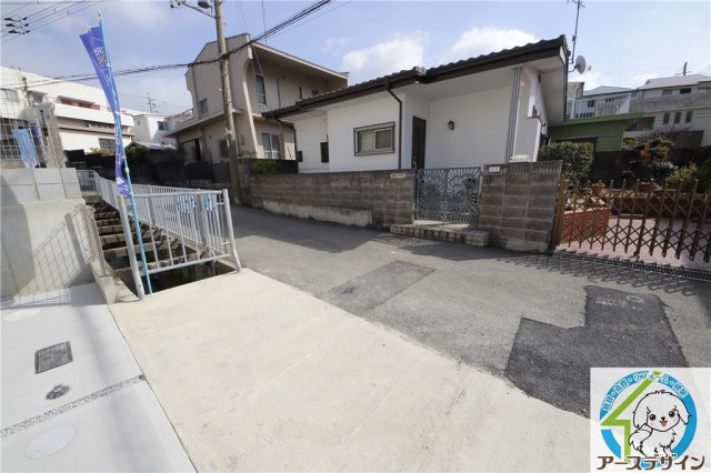 明石市藤江の新築一戸建の前面道路含む現地写真