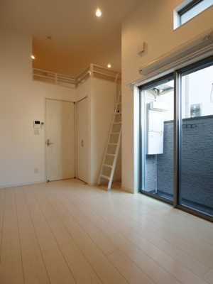 【洋室】 | フォンテンブロー初芝